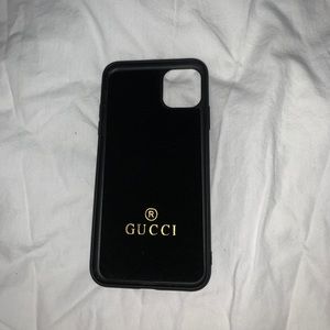 Gucci Iphone 11 case